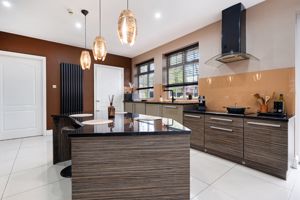 Photo 18- click for photo gallery